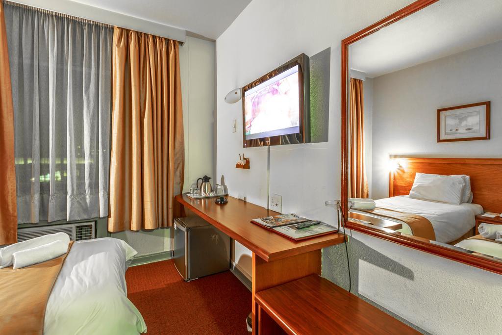 Arcadia Hotel Pretoria-Noord Oda fotoğraf
